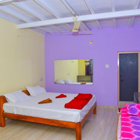 Gopi Plantation Homestay Hampi Rum bild